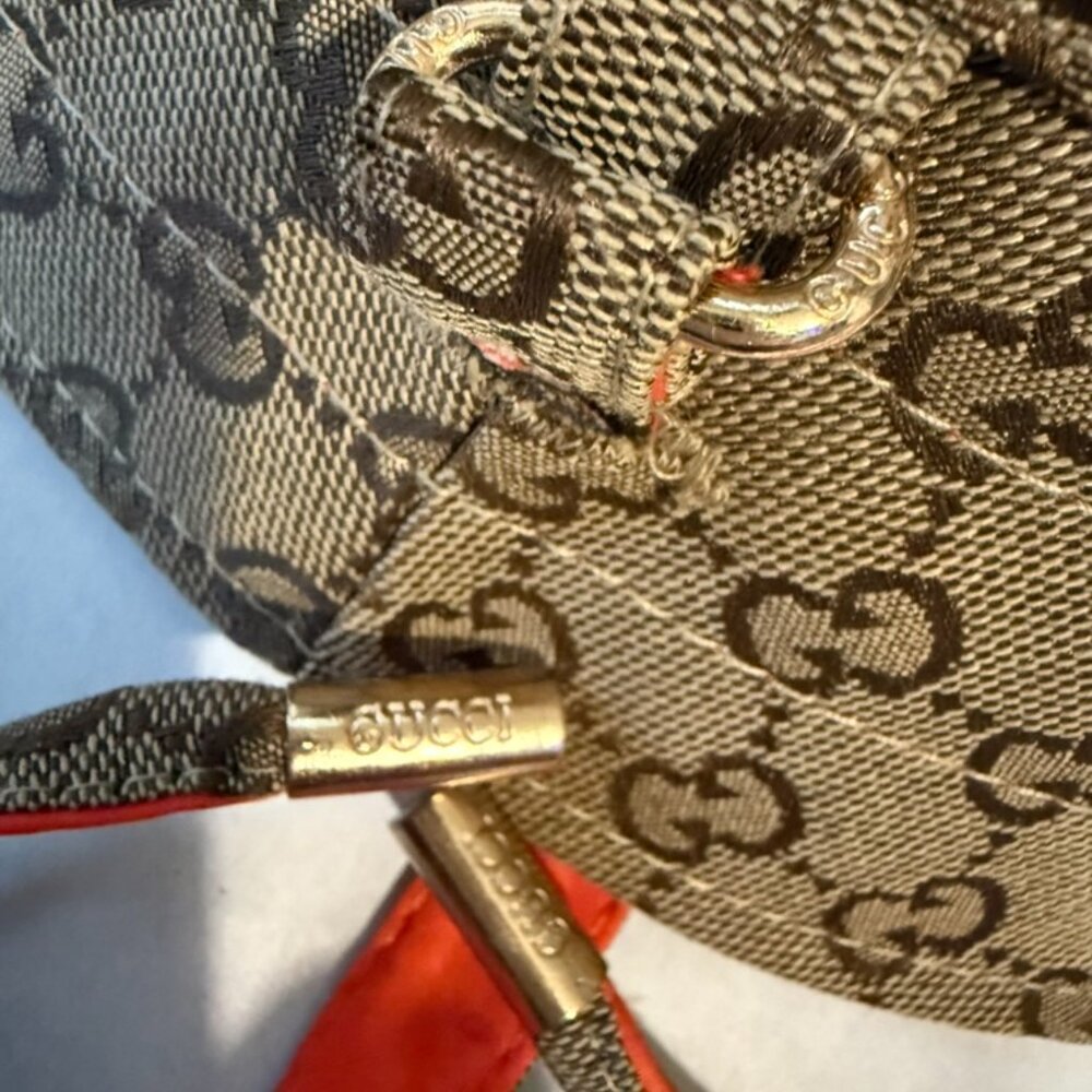 Gucci x The North Face GG Canvas Reversible Bucket Hat Orange/Beige Unisex. - Picture 3 of 4